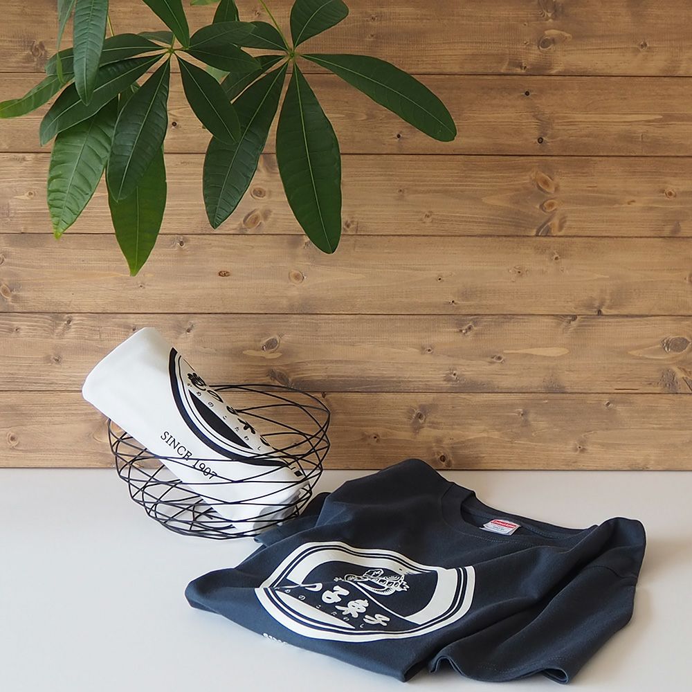 亀の子束子 ロゴ Tシャツ2 | アパレル - 亀の子束子公式オンラインストア